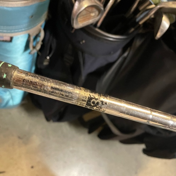 Walter Hagen iron n8 in RH
Steel shaft 
Used - Picture 4 of 5